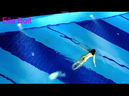 ❤️ No puedo dejar de mirar, joven rubia pillada nadando desnuda en la piscina del complejo ELLA BOLT Video de porno de calidad en es.full-porner-com.ru ❌️❤️❤️❤️❤️❤️❤️❤️
